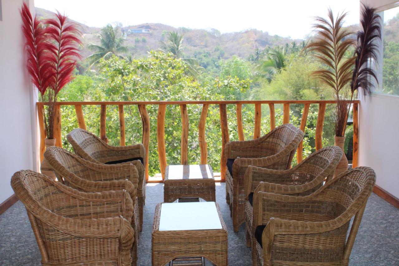 Turtle House Lombok Hotel Kuta  Екстериор снимка