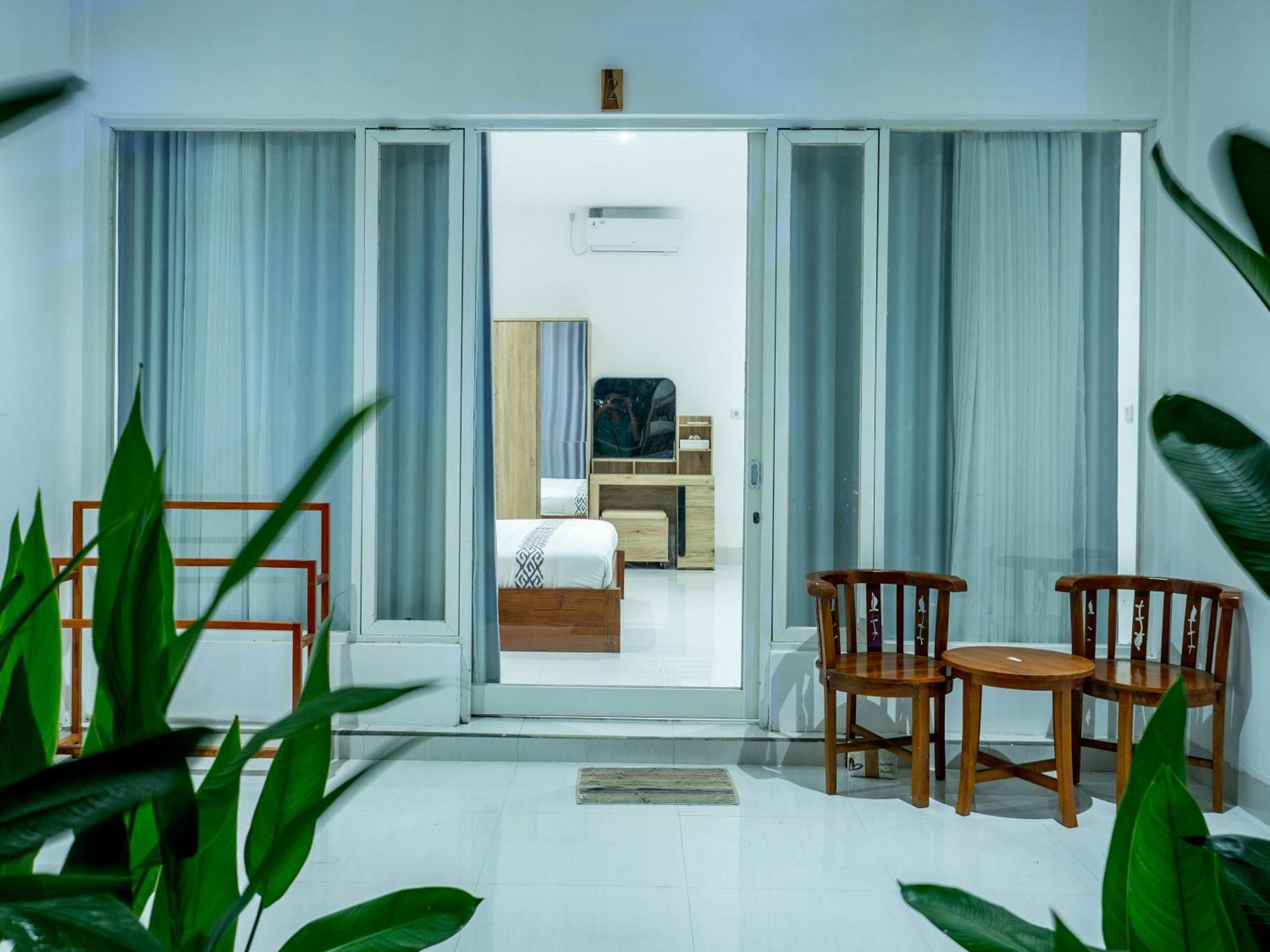 Turtle House Lombok Hotel Kuta  Екстериор снимка