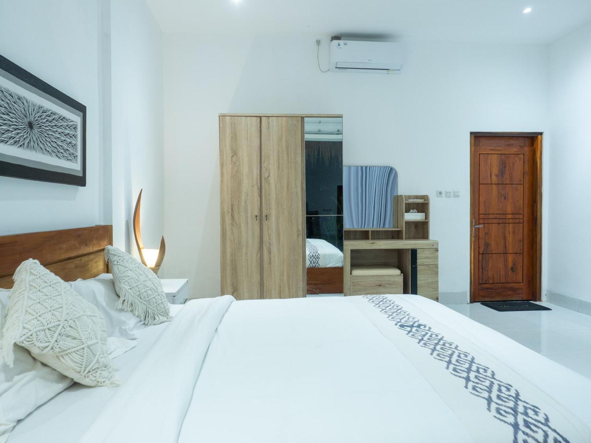 Turtle House Lombok Hotel Kuta  Екстериор снимка